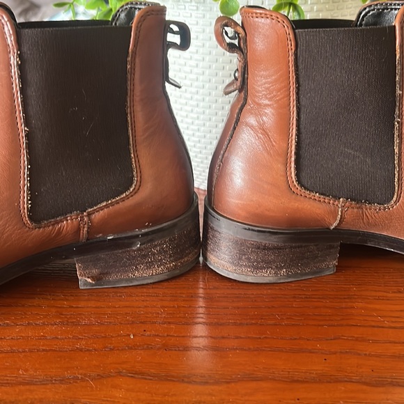 Aldo Ankle Boots Limited Time Sale - Picture 2 of 8